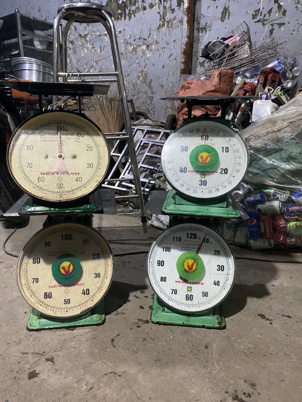 C&acirc;n thực phẩm 100 k&yacute; đến 120 k&yacute;