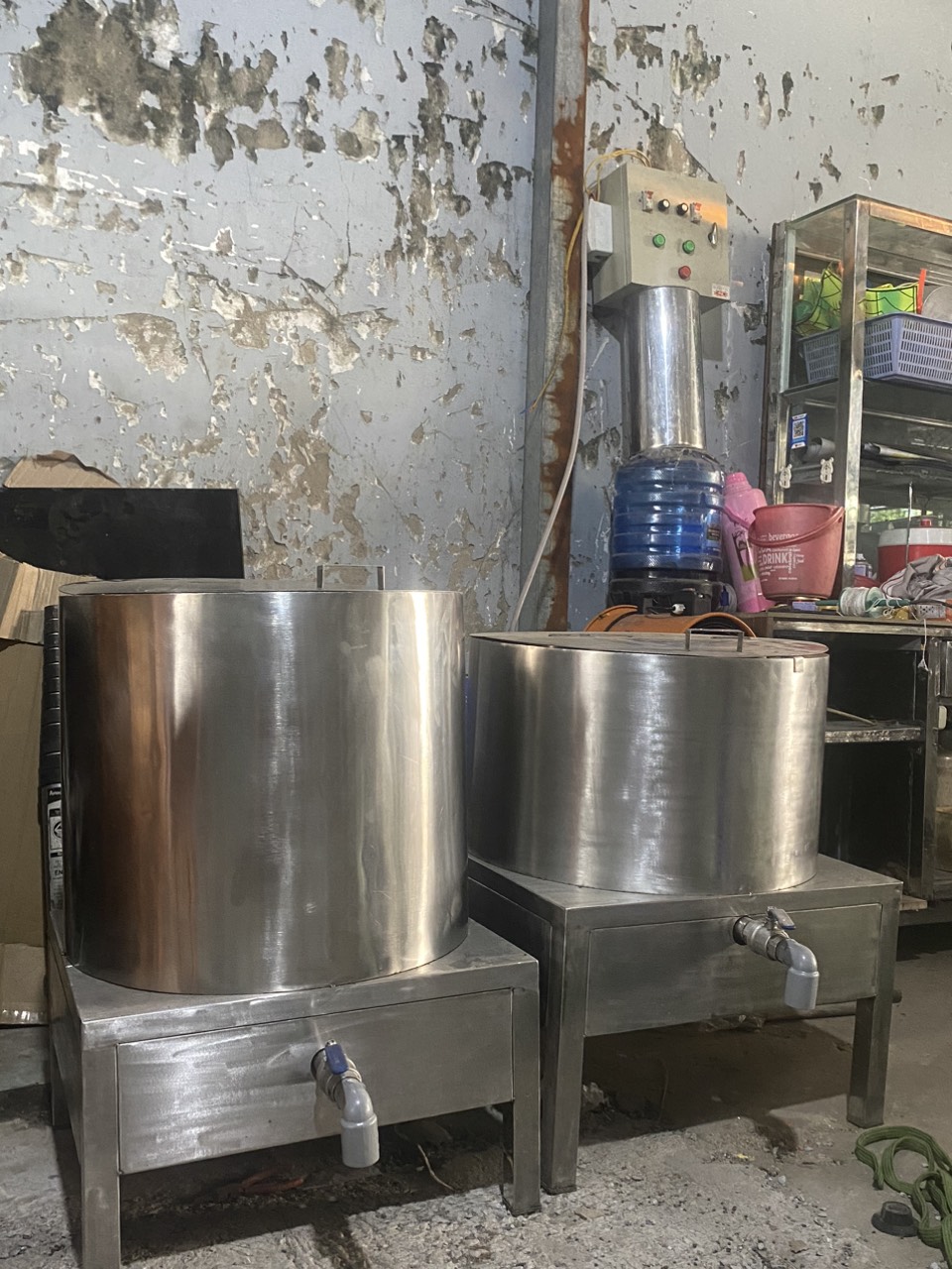 nồi nấu nước l&egrave;o inox c&oacute; v&ograve;i